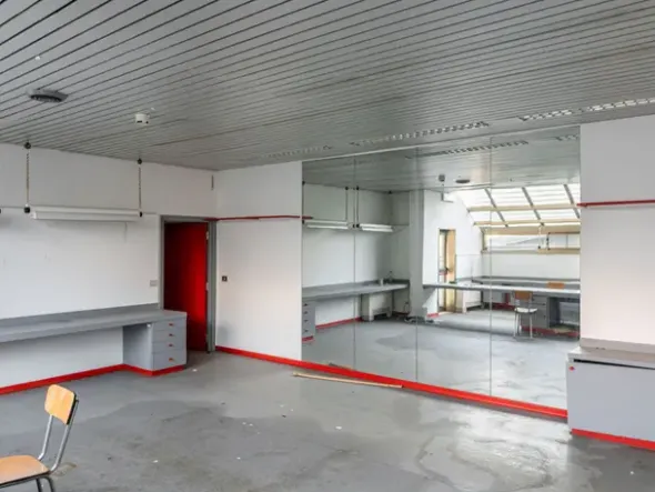 #2537501 Complesso industriale versatile ad Arezzo in posizione strategica