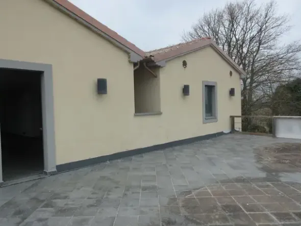 #10131 Complesso turistico-residenziale-sportivo con villini e terreni