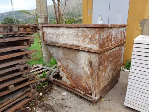 4#6541 Compressore Abac e cisterna per gasolio