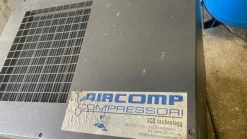 COMPRESSORE AIRCOMP DA REVISIONARE
