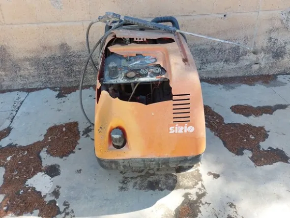 1#8058 Compressore fini Advanced e casseformi per cemento