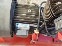 Compressore 249 L/m 10bar trifase 400V