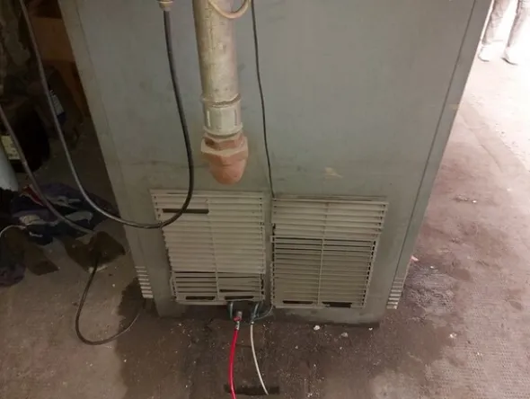 6#6341 Compressori Atlas e a vite