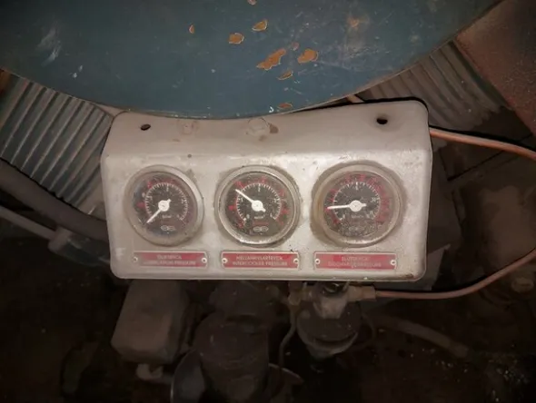 6#6341 Compressori Atlas e a vite