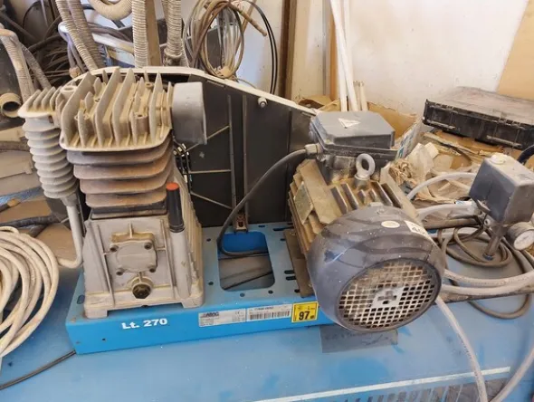 15#7203 Compressori e attrezzatura officina verniciatura