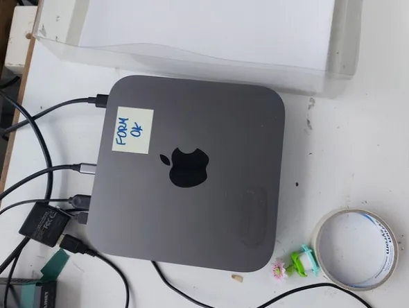 21#7914 Computer Mac e PC