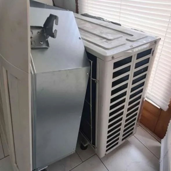 CONDIZIONATORE NUOVO A POMPA DI CALORE