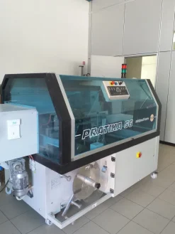 CONFEZIONATRICE AUTOMATICA