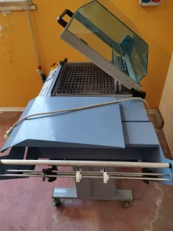 Confezionatrice con termoretrazione DIBIPACK 4255 EV