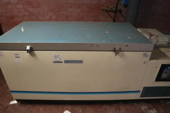 15#2541 Congelatore Angelantoni Scientifica PR420