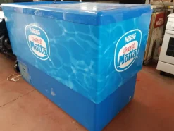 15#3084 Congelatore a pozzetto