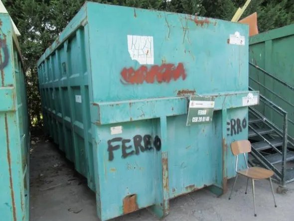 2058#3561 Container a cielo aperto Longo