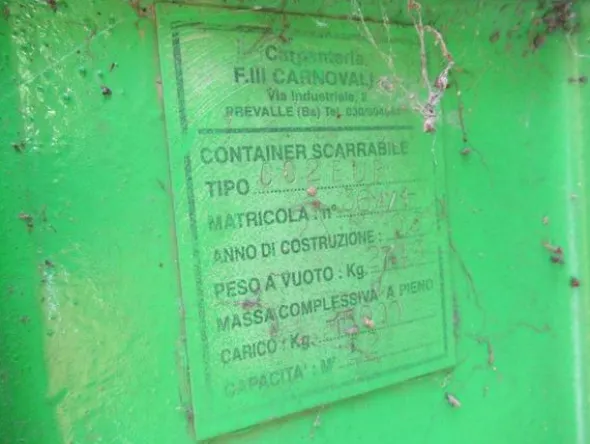 2155#3561 Container con coperchio