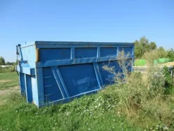 2025#3561 Container con coperchio