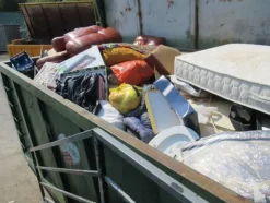 2086#3561 Container con coperchio BTE