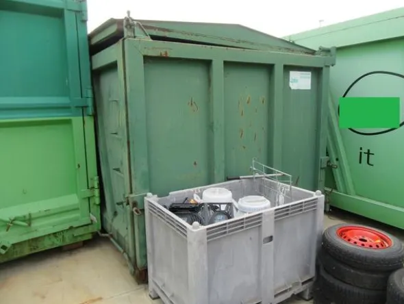 2194#3561 Container con coperchio BTE