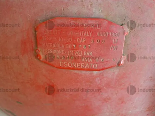 2#9842 Container e attrezzature varie