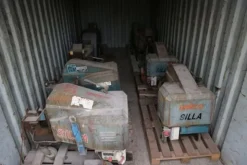 10007#4390 Container e cesoie