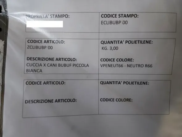 1#6834 Container e stampi per cucce per cani