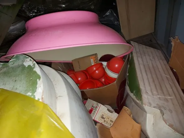 1#6834 Container e stampi per cucce per cani