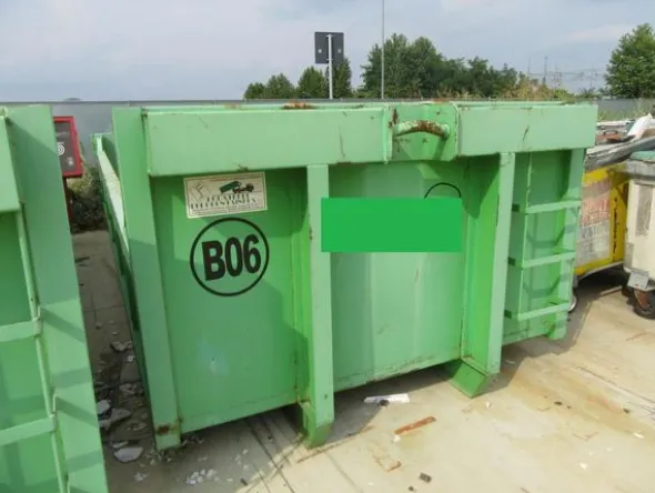 2164#3561 Container Locatelli Eurocontainers