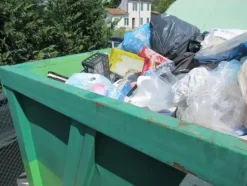 2034#3561 Container Locatelli Eurocontainers