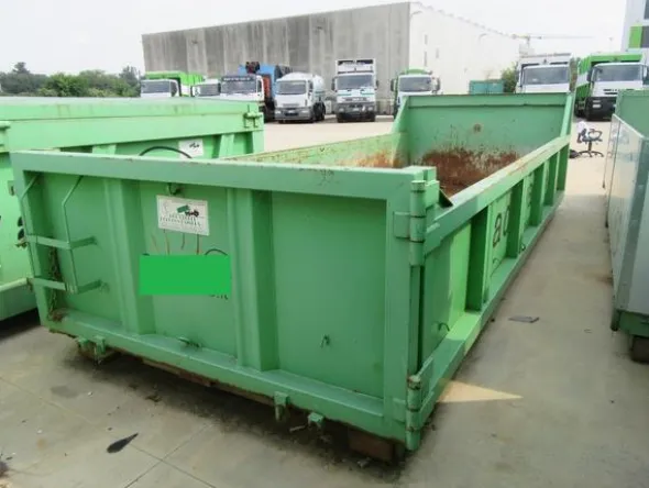 2165#3561 Container Locatelli Eurocontainers