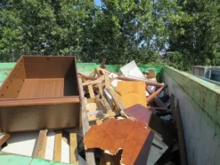 2121#3561 Container Locatelli Eurocontainers