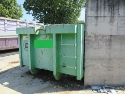 2126#3561 Container Locatelli Eurocontainers