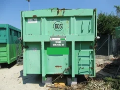 2038#3561 Container Locatelli Eurocontainers