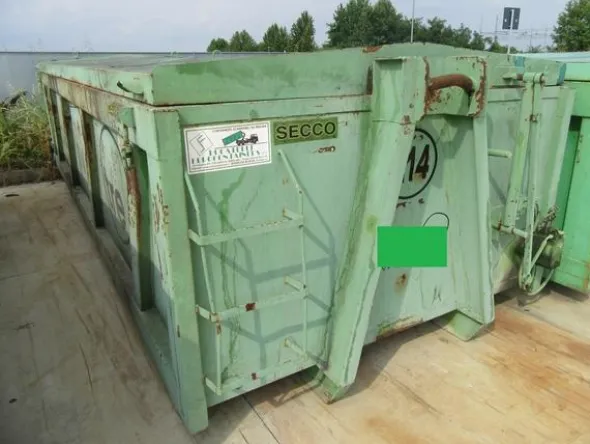 2177#3561 Container Locatelli Eurocontainers