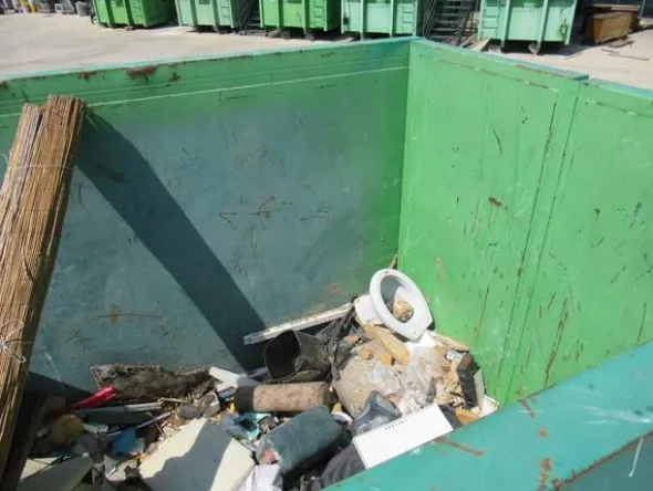 2035#3561 Container Locatelli Eurocontainers