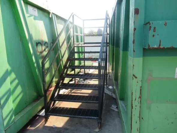 2062#3561 Container Locatelli Eurocontainers