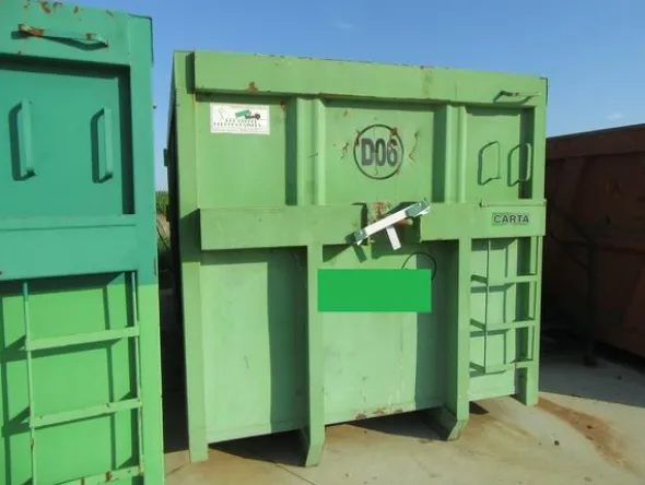 2042#3561 Container Locatelli Eurocontainers