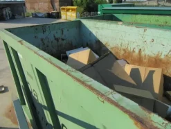 2042#3561 Container Locatelli Eurocontainers
