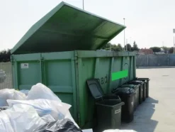 2090#3561 Container Locatelli Eurocontainers
