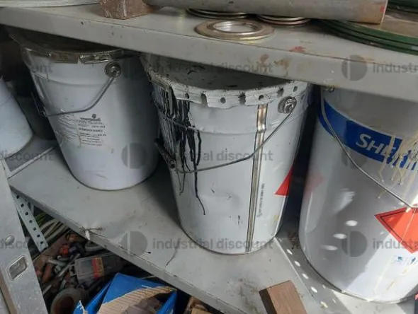96#8817 Container marceologico con attrezzatura
