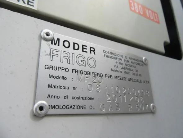 8#3857 Container scarrabile con gruppo frigo