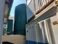 25#6053 Container uso ufficio e Idropulitrice a caldo Karcher