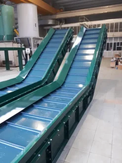 CONVEYOR BELTS, rubber, PVC, shutter type
