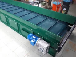 CONVEYOR BELTS, rubber, PVC, shutter type