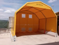 Copertura per la ricarica dei carrelli elevatori