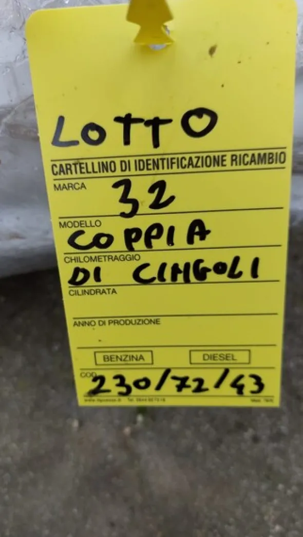 32#8048 Coppia di cingoli