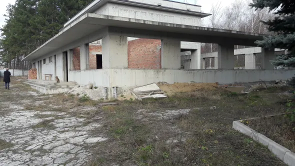 COSTRUZIONE PER RISTORAZIONE O ALTRO