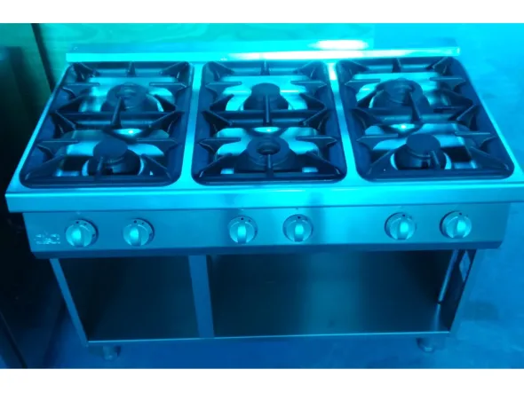 Cucina 6 fuochi a gas