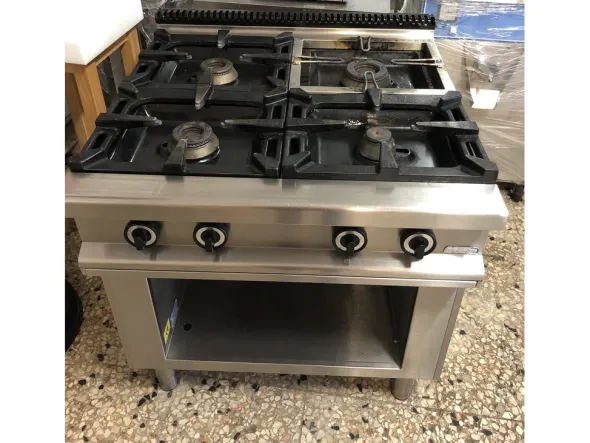 CUCINA 4 FUOCHI A GAS SERIE 900