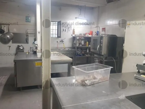 2#9849 Cucina professionale