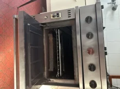 Cucina professionale a gas 4 fuochi con forno Emmepi