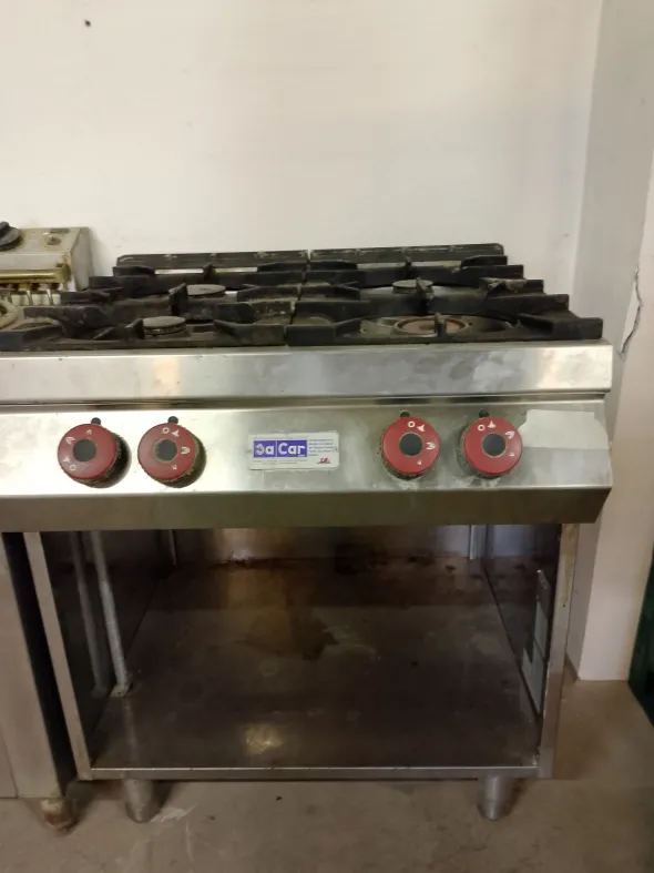 CUCINA PROFESSOINALE a GAS