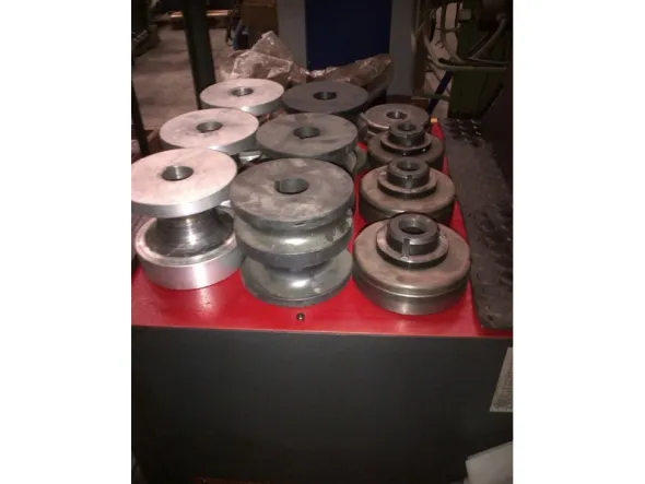 Curvatrice TAURING ALFA 40
